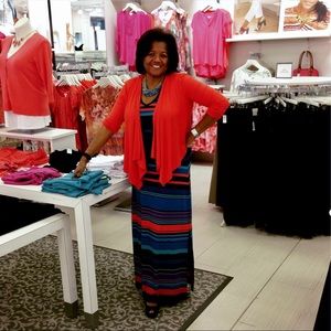 Meet your Posher, Cynthia